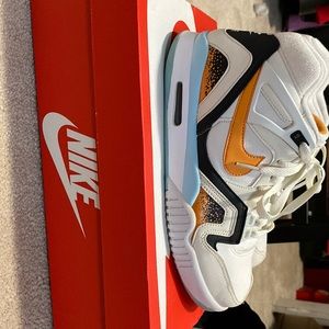 Nike air tech challenge 2